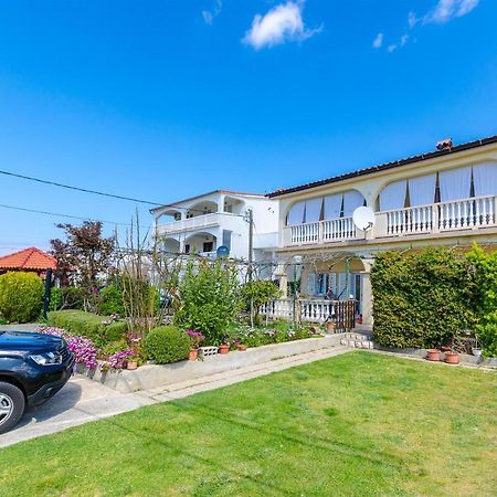 Apartments Mijatovic Lopar Εξωτερικό φωτογραφία